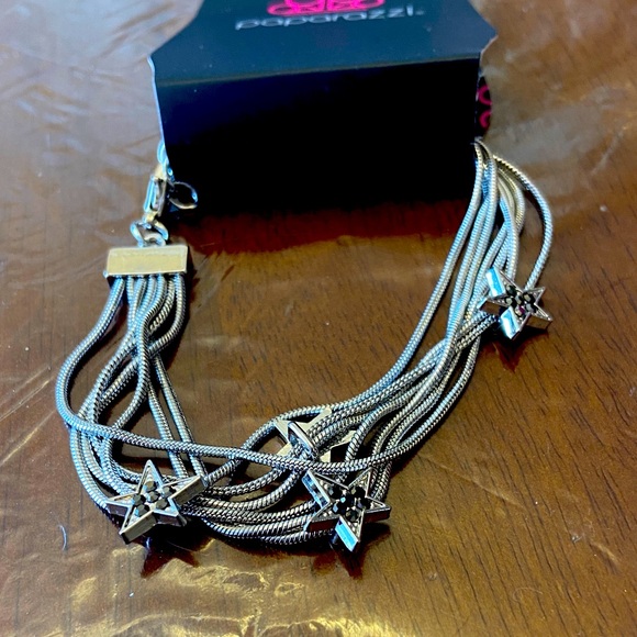 Silver tone Star Charm Bracelet paparazzi - Picture 1 of 2